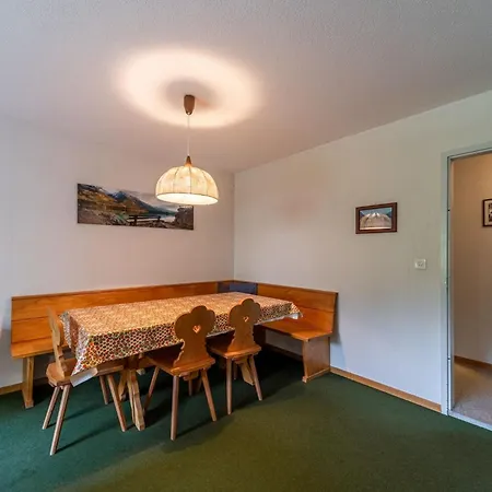 Chesa Muot Marias - Apartment Sils Maria