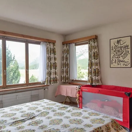 Апартаменты Chesa Muot Marias - *